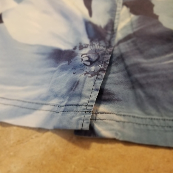 Flattering Trendy Floral Skirt - Picture 6 of 11